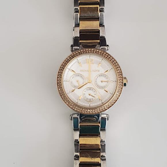 Ladies Michael‎ Kors Chronograph Watch MK6300 Two-Toned Crystal Accents Running - Picture 2 of 9